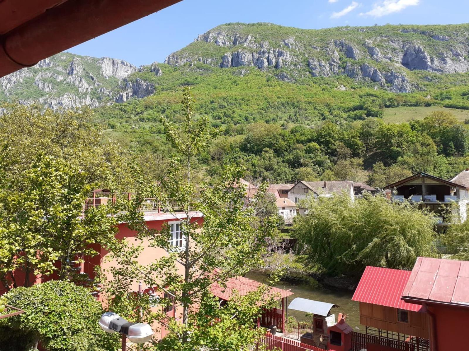 Pensiunea Belladonna Băile Herculane Eksteriør billede